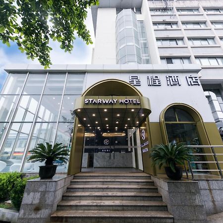 Starway Hotel At Pudong Shanghai Exterior photo